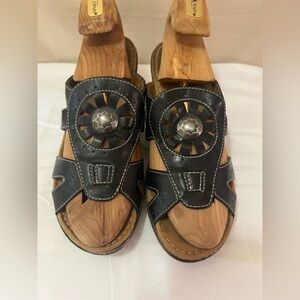 🔴 NaturalSoul by naturalizer women’s bohemian hippie slip on sandal size 8.5